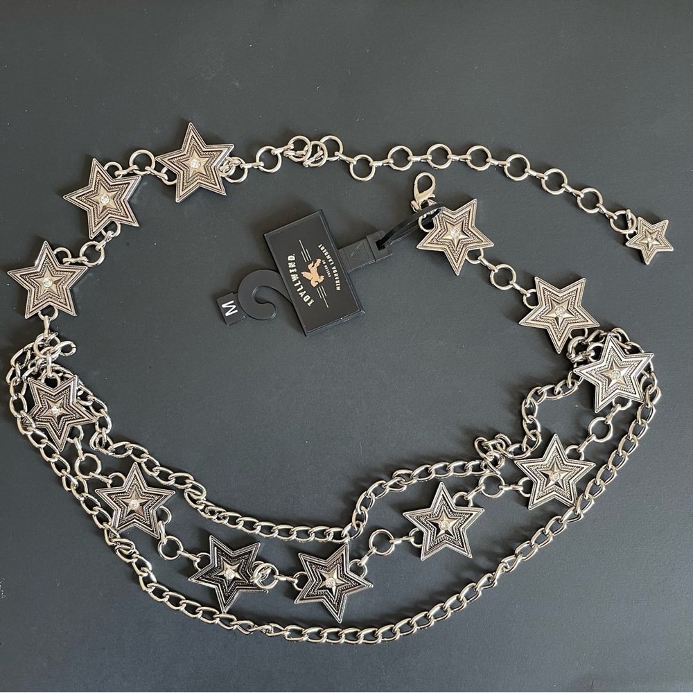 Idyllwind Star-Embellished Silver belt.